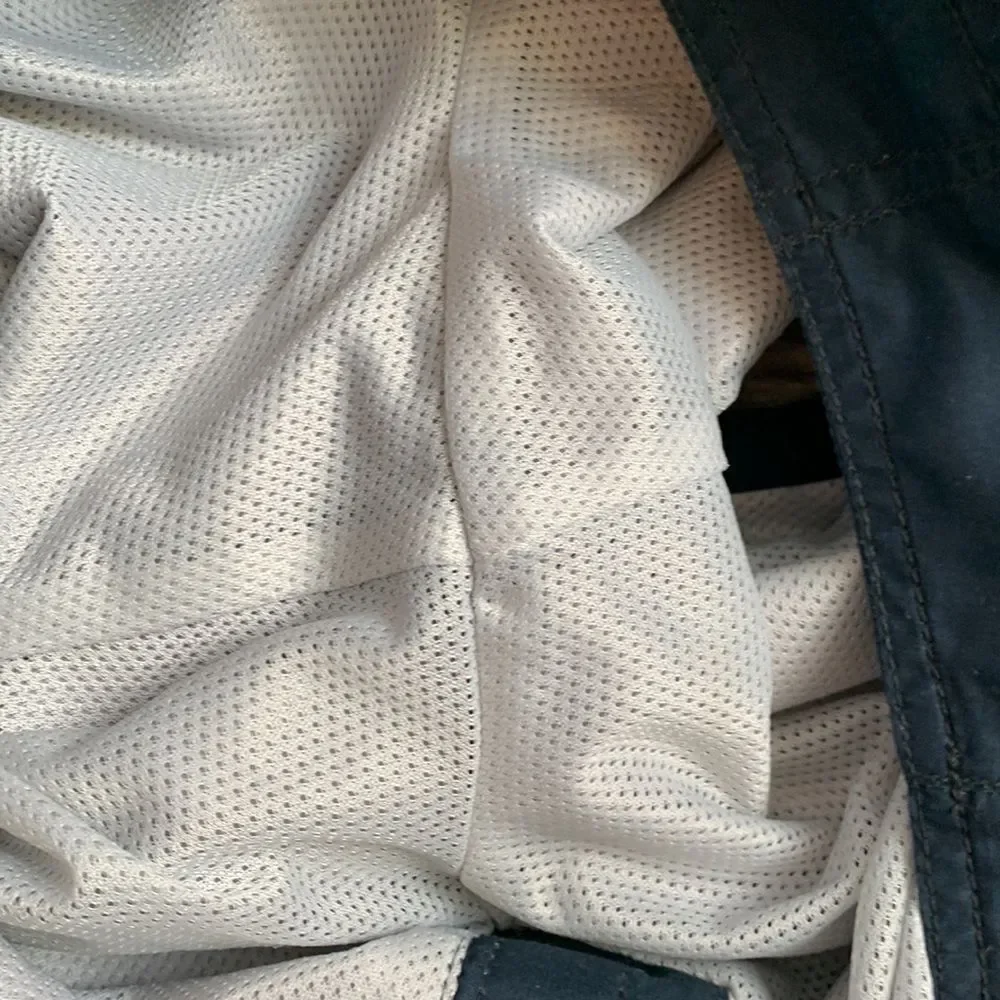 Old Navy good velcro